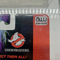 Auto World Silver Screen Machines 1:64 Scale 2013 Ghostbusters Ecto-1A (Slimed) Electric Slot Racer Vehicle Set DCA Graded 8.5
