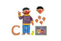 NECA SESAME STREET - ULTIMATE ERNIE 7” SCALE ACTION FIGURE