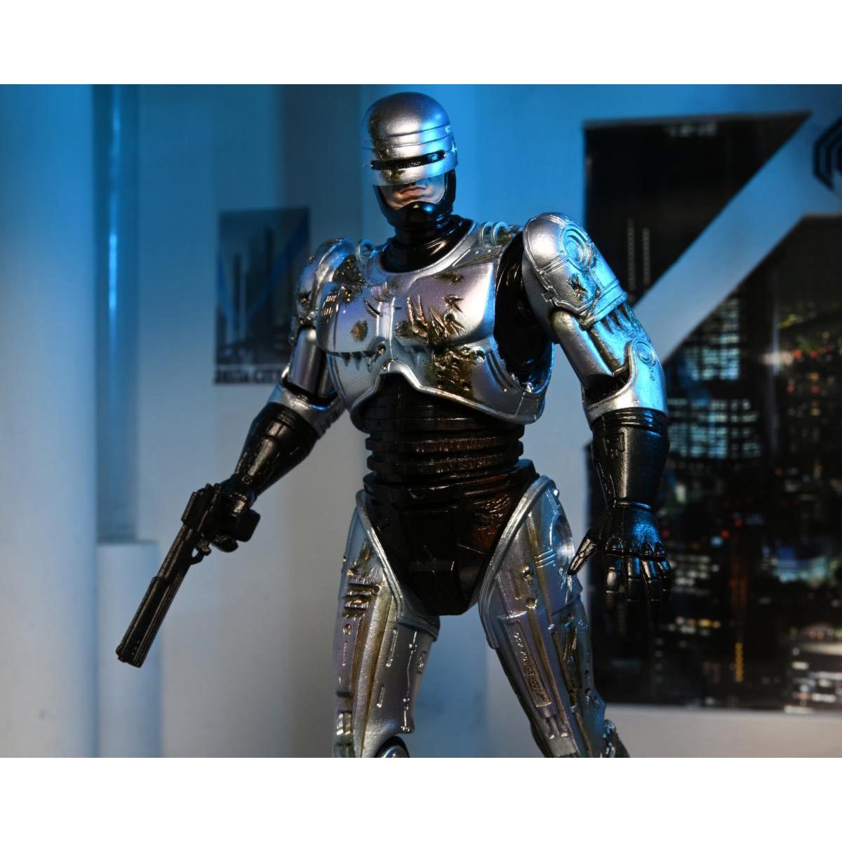 中古　Robocop フィギュア ROBOCOP 25TH ANNIVERSARY BATTLE DAMAGED ACTION FIGURE NECA