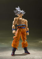 Bandai Dragon Ball Super S.H.Figuarts Goku (Ultra Instinct) Action Figure (Reissue)