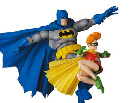 Medicom Batman: The Dark Knight Returns MAFEX No.139 Batman (Blue Ver.) & Robin Action Figure Set
