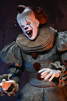 NECA IT: WELCOME TO DERRY - PENNYWISE 1/4 SCALE ACTION FIGURE
