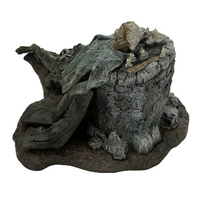 NECA FRIDAY THE 13TH: THE GAME - PAMELA SHRINE DIORAMA
