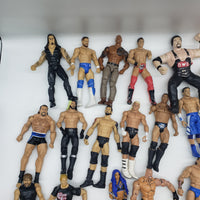 Loose Lot of Miscellaneous Action Figures and Accessories (326 Pieces)
