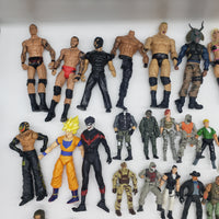 Loose Lot of Miscellaneous Action Figures and Accessories (326 Pieces)