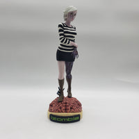 DC Collectibles iZombie Gwen Dylan Porcelain Statue