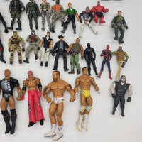 Loose Lot of Miscellaneous Action Figures and Accessories (326 Pieces)